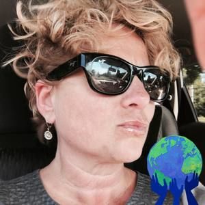 Meet your Posher, Melanie